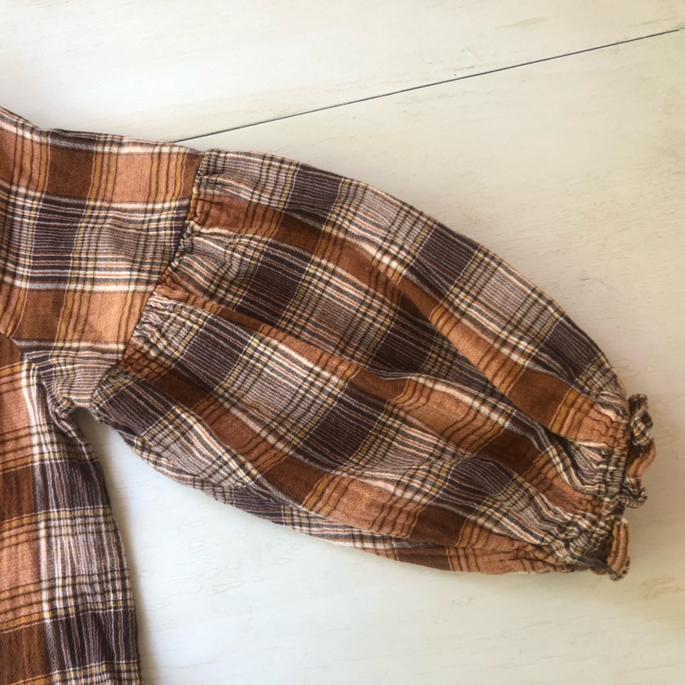 Universal Thread Blouse - image 4